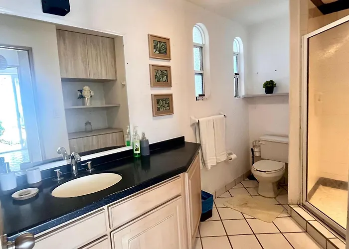 Mykonos 1br Recently Remodeled Next To Big Pool Apartment