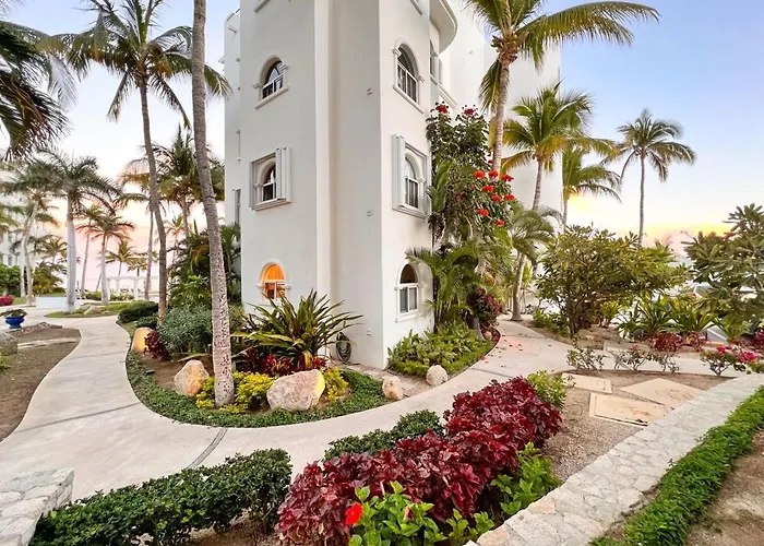Apartment Mykonos 1br Recently Remodeled Next To Big Pool